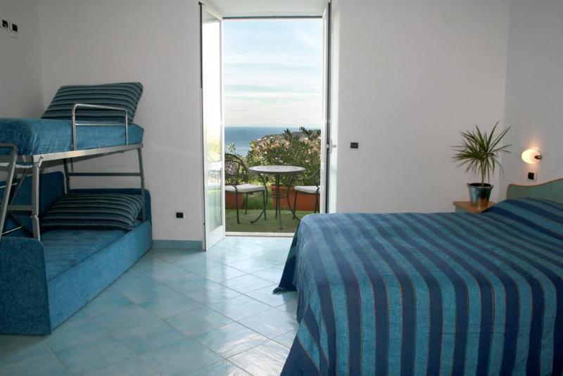 Hotel Poggio Del Sole Forio di Ischia Pokój zdjęcie